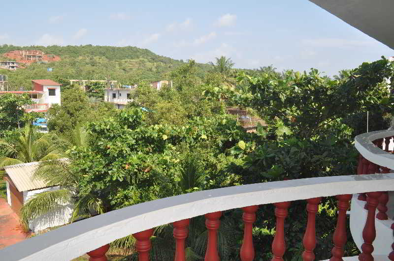 Oasis Beach Resort Goa Екстериор снимка