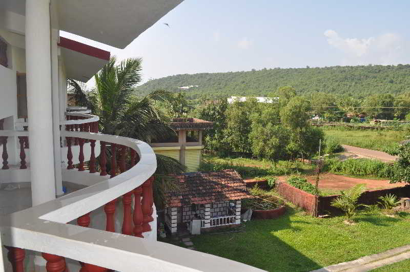 Oasis Beach Resort Goa Екстериор снимка